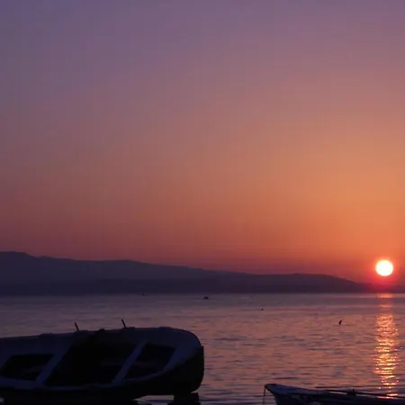 Holiday Home Sumartin * سومارتين