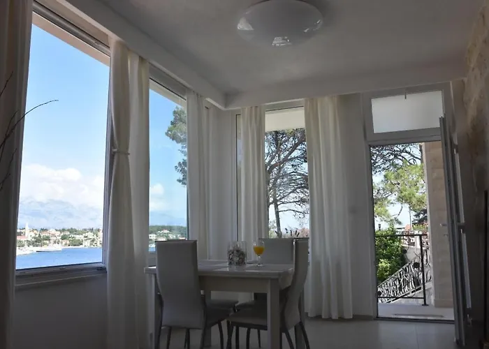 Holiday Home Sumartin Сasa de vacaciones Sumartin