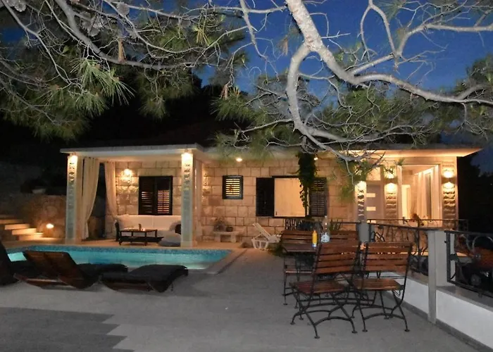Holiday Home Sumartin Сasa de vacaciones Sumartin